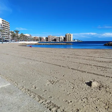 Schoene Mit Pool Und Parking, 50m Zum Strand, Spanien * Torrevieja