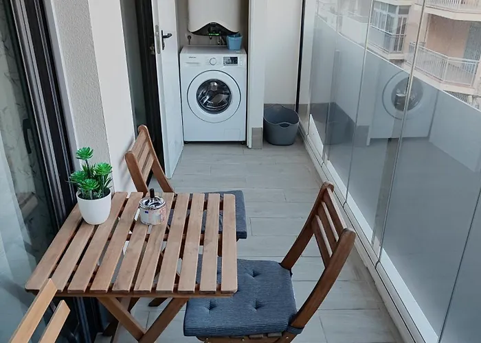 Schoene Mit Pool Und Parking, 50m Zum Strand, Spanien 또레비에하